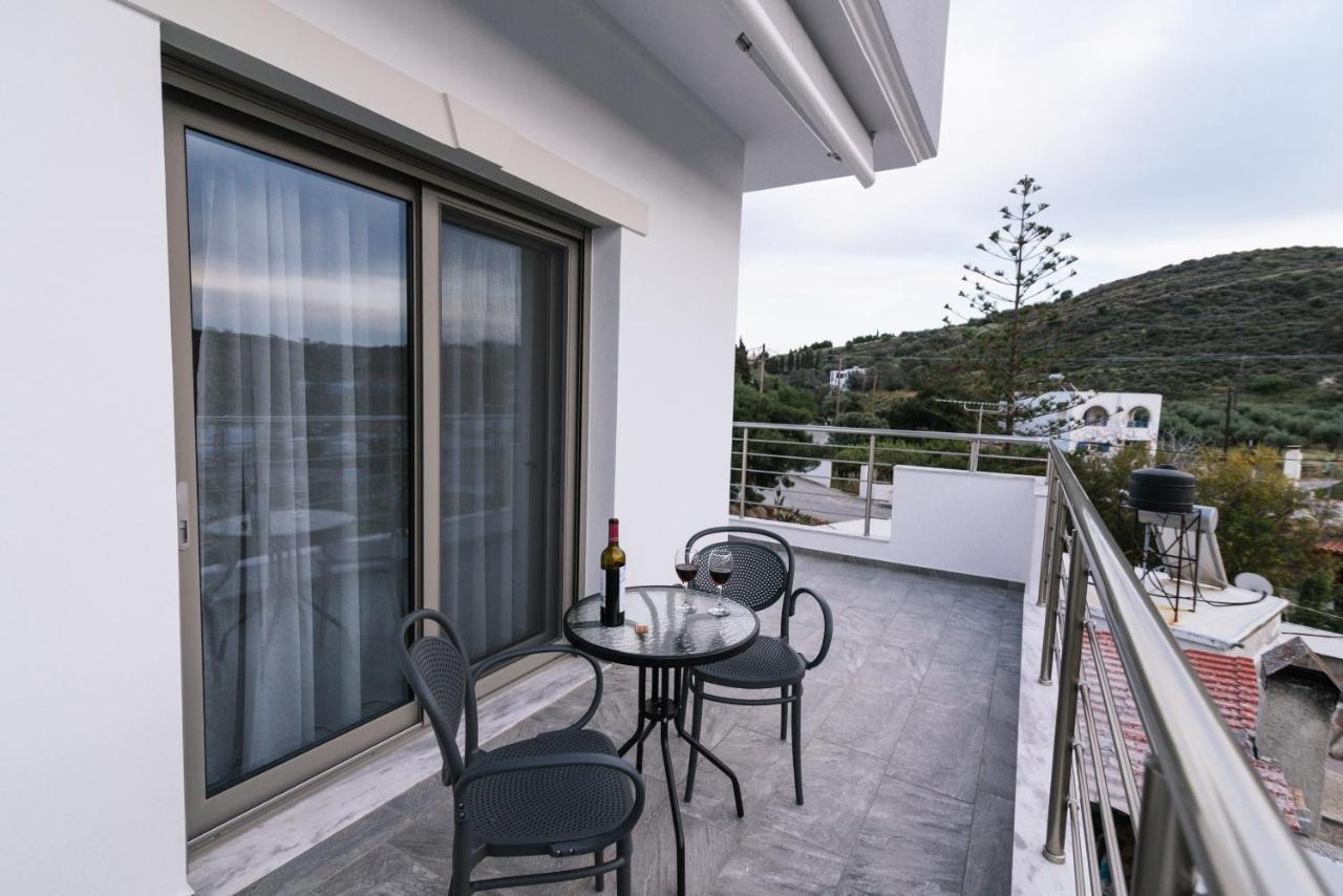 Lychnos Apartments كاميلاريون المظهر الخارجي الصورة